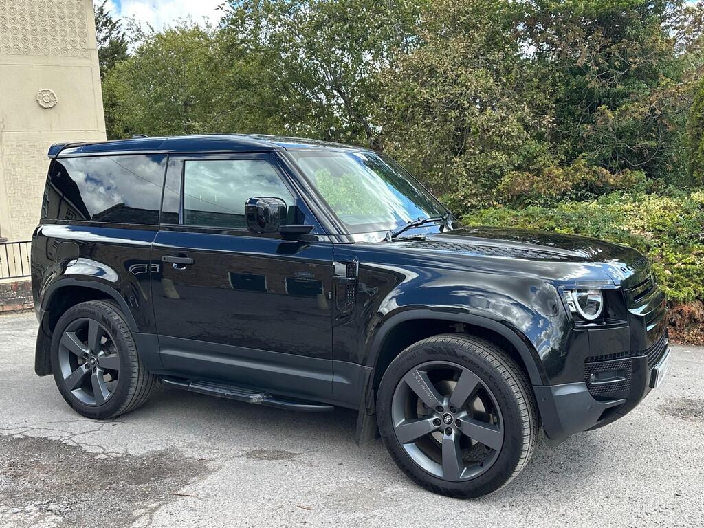 Land Rover Defender 90 SUV 3.0 D200 MHEV Hard Top SUV Auto 4WD SWB Euro 6 (s/s) 3dr