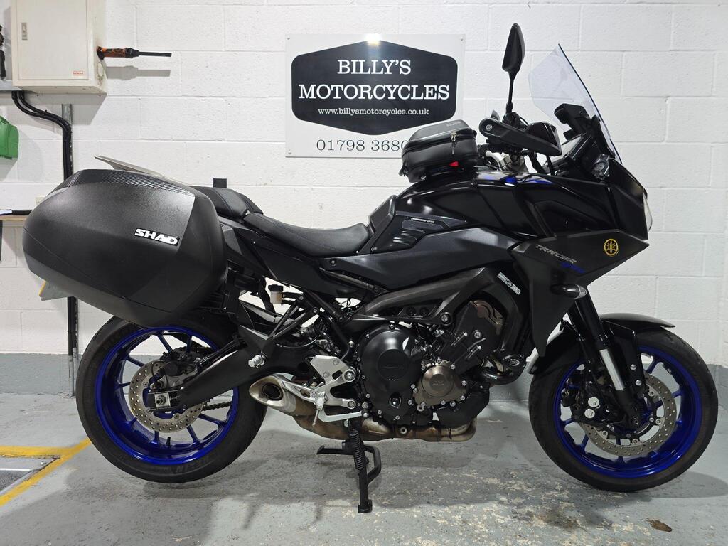 Yamaha TRACER 900
