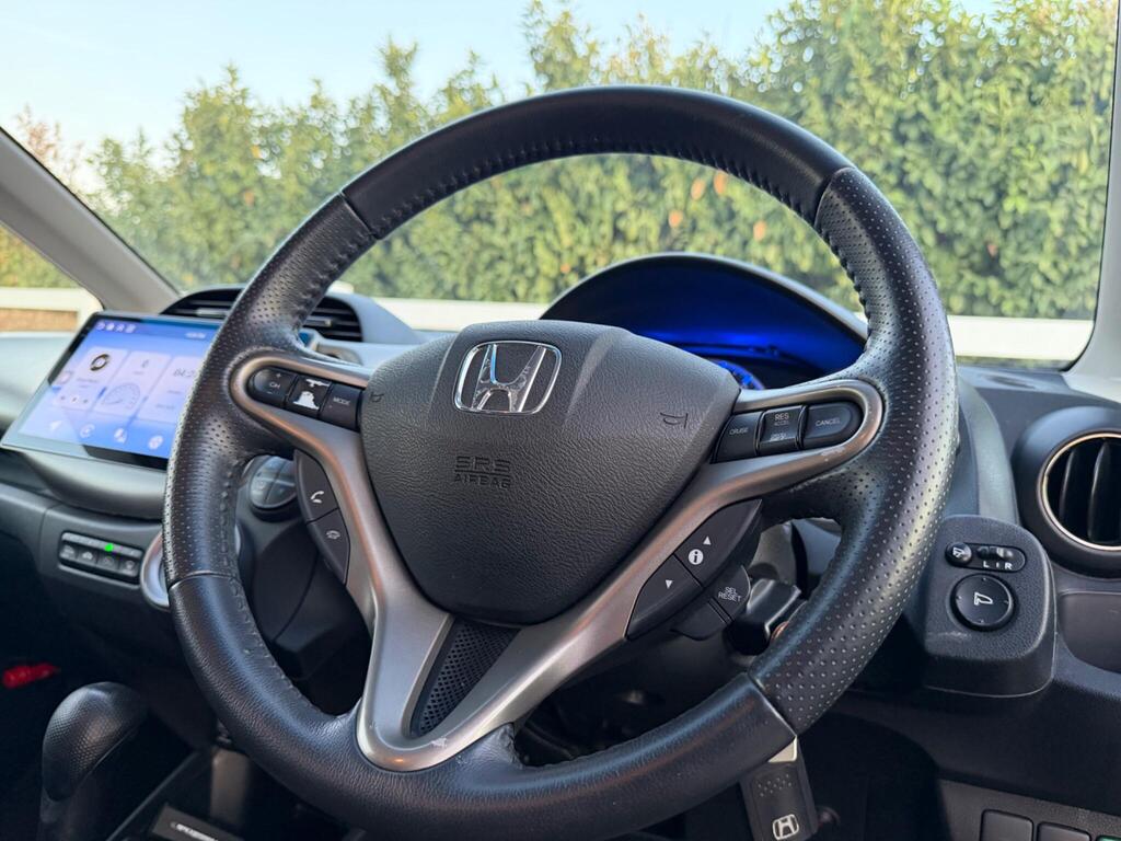2012 Honda Jazz thumbnail 27