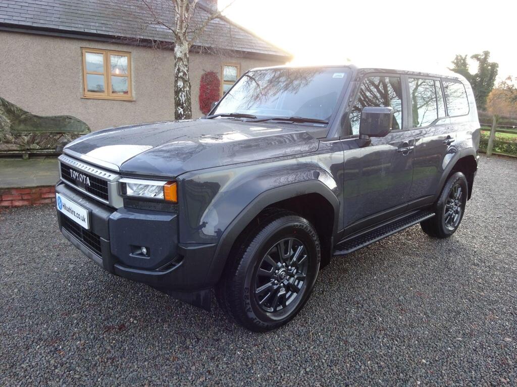 Toyota Land Cruiser SUV 2.8D Auto 4WD LWB Euro 6 (s/s) 5dr