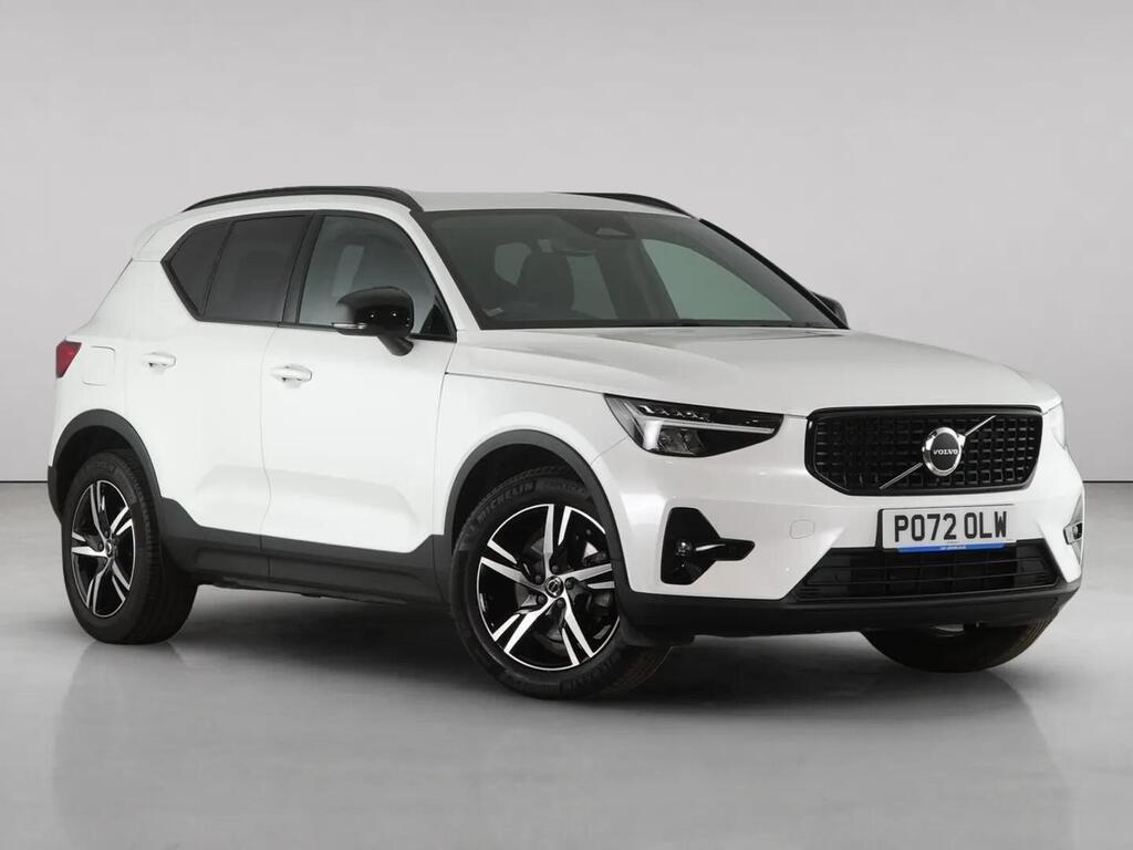2022 Volvo XC40