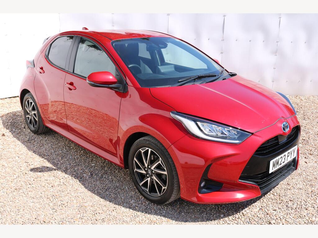 Toyota Yaris Hatchback 1.5 VVT-h Design E-CVT Euro 6 (s/s) 5dr