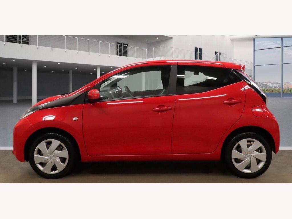 2015 Toyota AYGO thumbnail 4