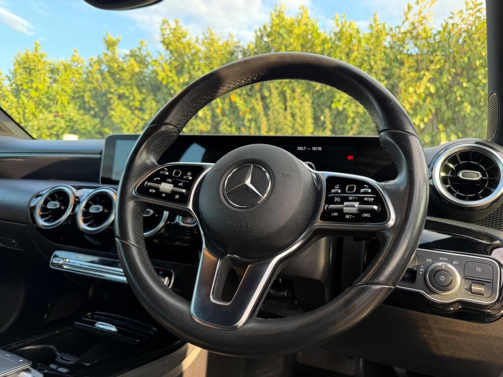 2018 Mercedes-Benz A Class thumbnail 26