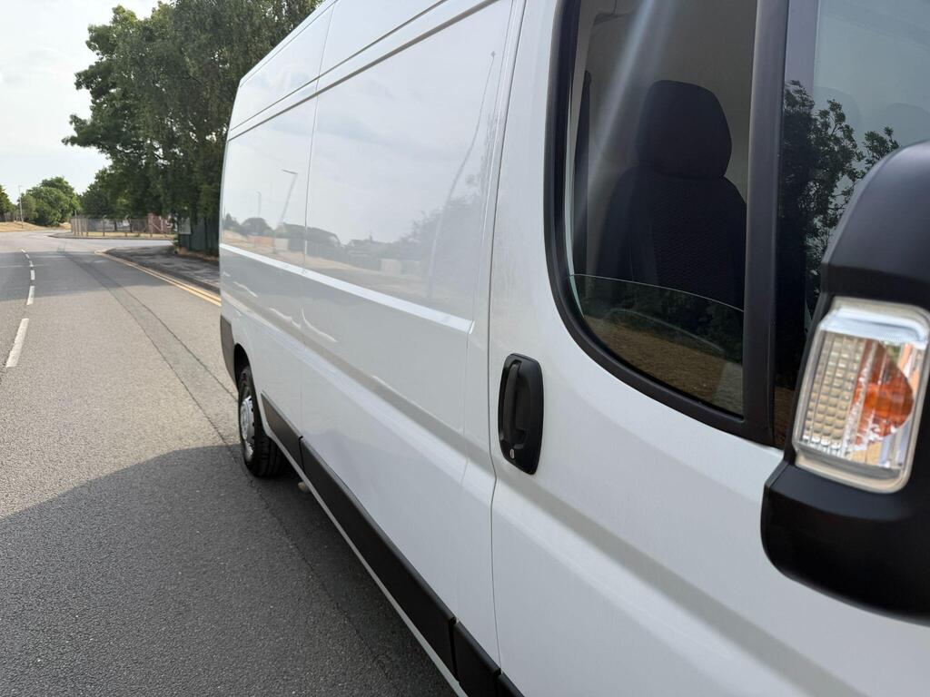 Citroen Relay Panel Van 2.2 BlueHDi 35 Enterprise L3 High Roof Euro 6 (s/s) 5dr
