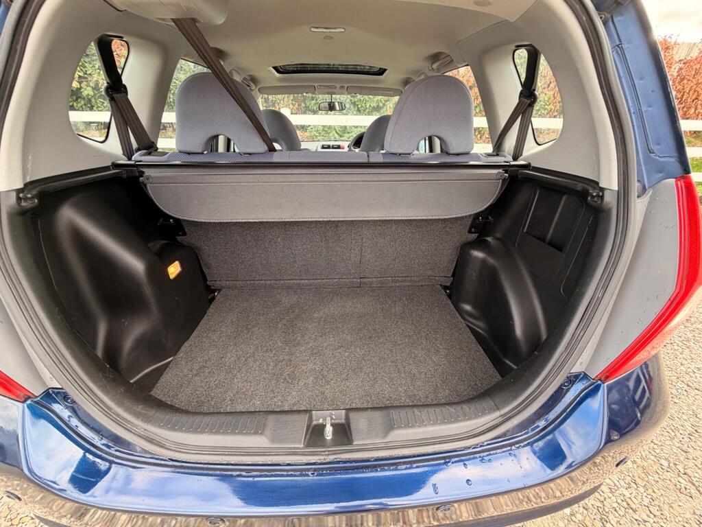 2004 Honda Jazz thumbnail 45