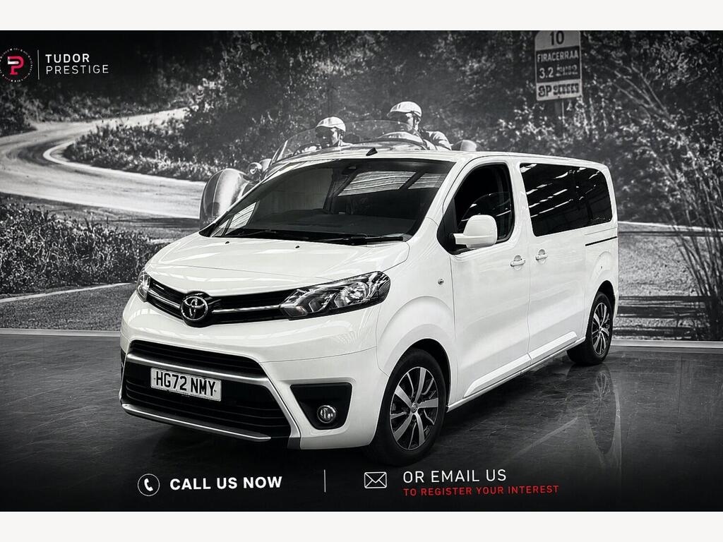 Toyota PROACE Verso MPV 2.0D Family Medium MPV Auto MWB Euro 6 (s/s) 5dr (8 Seat)