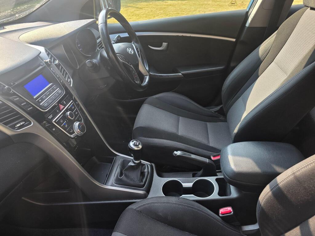 2014 Hyundai i30 thumbnail 21