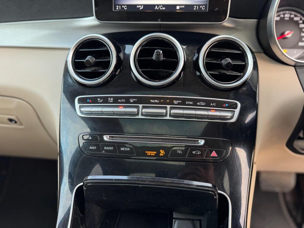 Mercedes-Benz GLC 2.1 GLC220d Sport (Premium) G-Tronic 4MATIC Euro 6 (s/s) 5dr thumbnail 34
