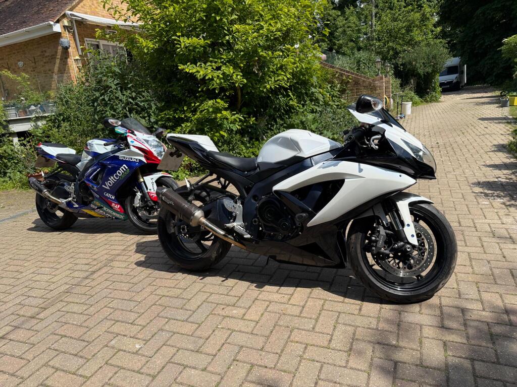 Suzuki GSX-R750
