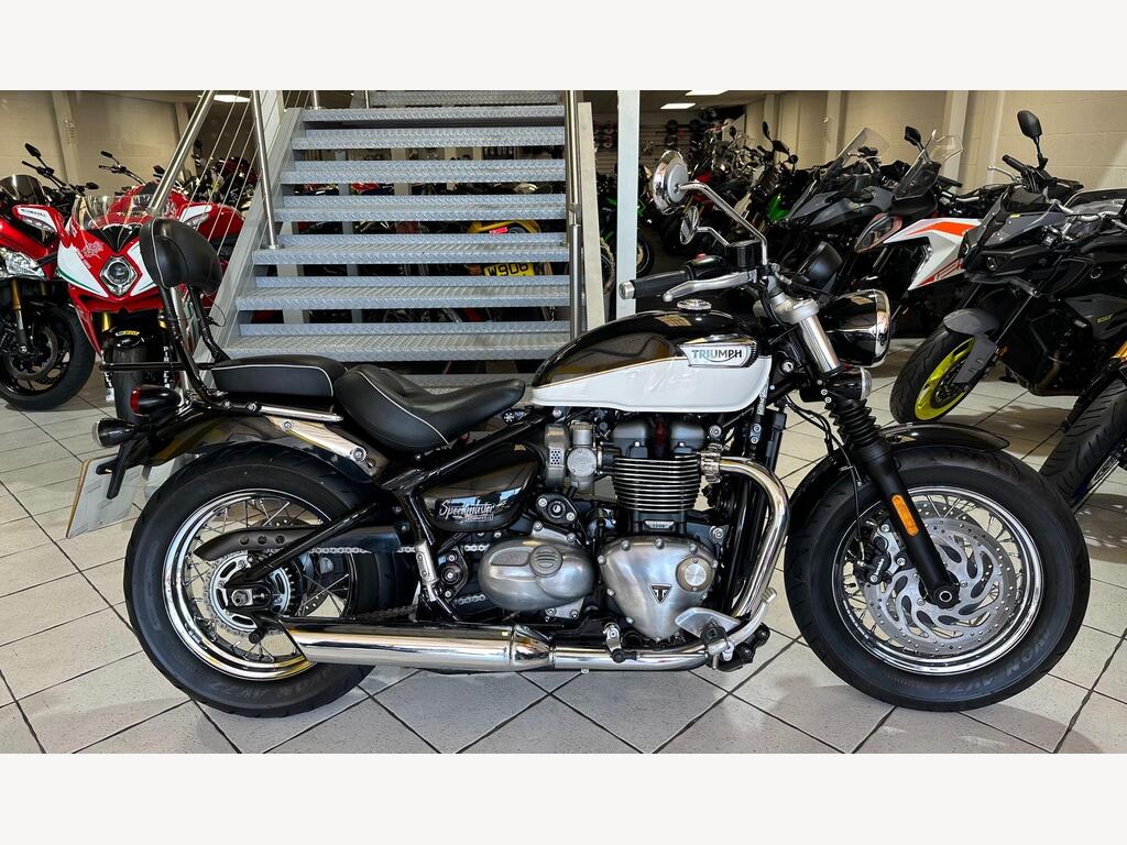 Triumph Speedmaster 1200