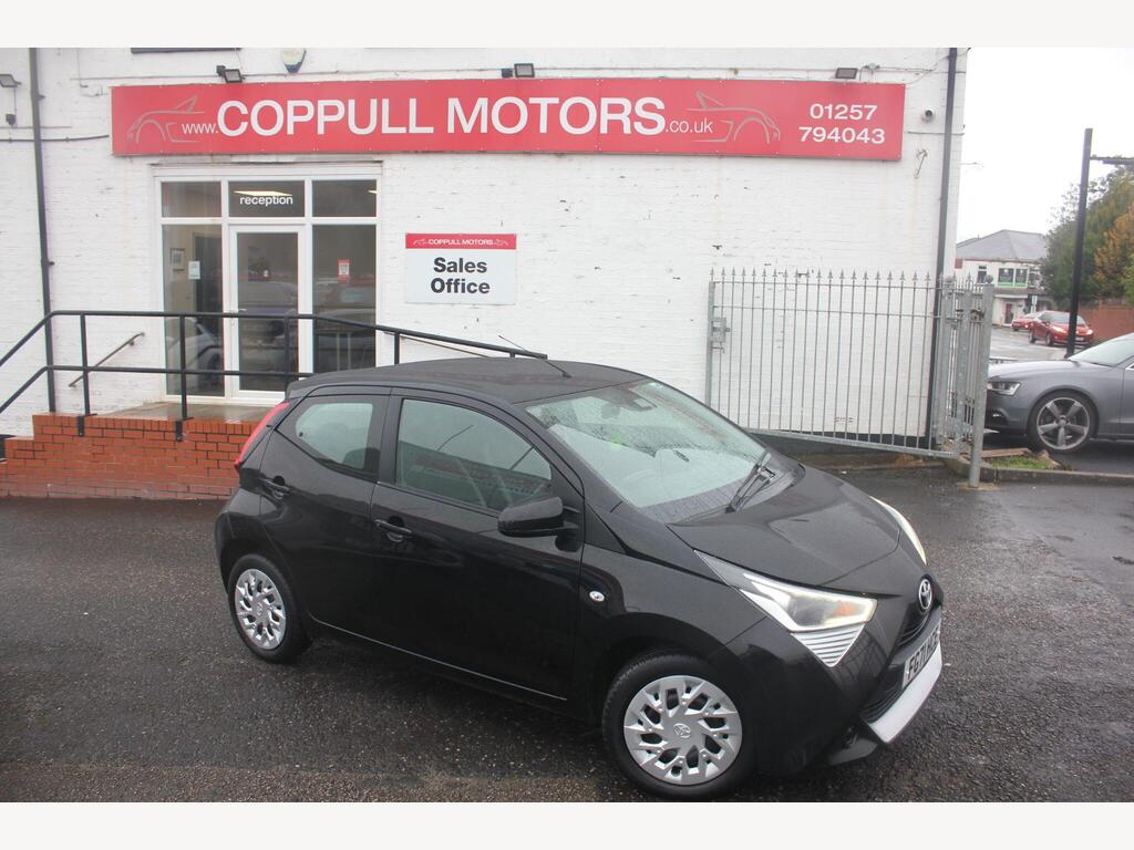 Toyota AYGO Hatchback 1.0 VVT-i x-play Euro 6 (s/s) 5dr