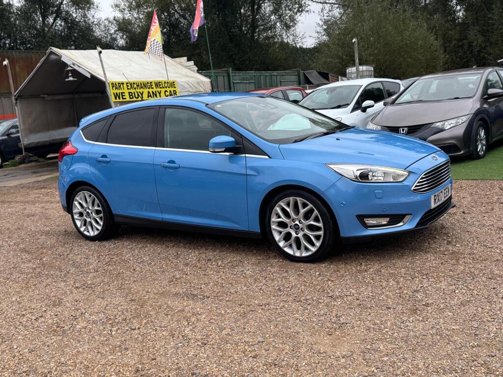 Ford Focus Hatchback 1.0T EcoBoost Titanium X Euro 6 (s/s) 5dr