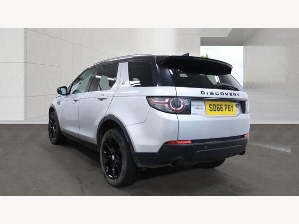 2016 Land Rover Discovery Sport thumbnail 4