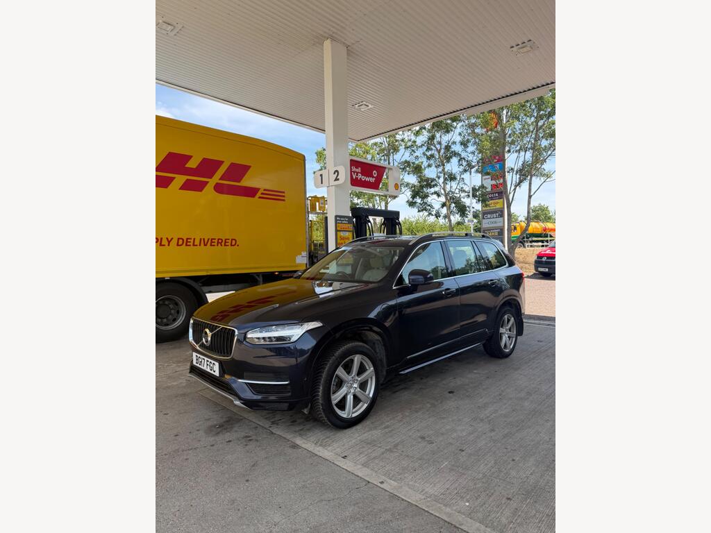 Volvo XC90 SUV 2.0h T8 Twin Engine 9.2kWh Momentum Auto 4WD Euro 6 (s/s) 5dr