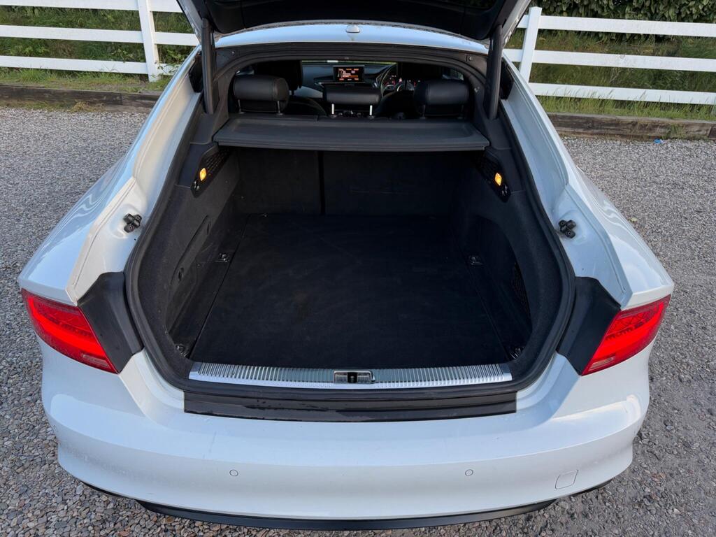2011 Audi A7 thumbnail 28