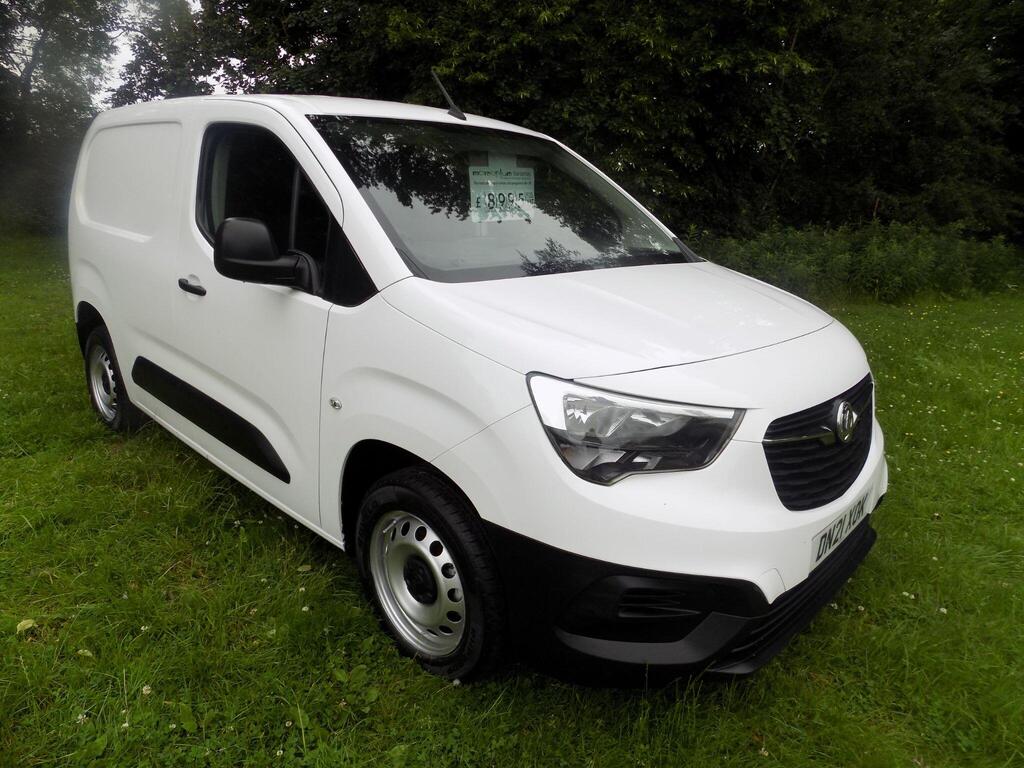 Vauxhall Combo Panel Van 1.5 Turbo D 2300 Dynamic L1 H1 Euro 6 4dr