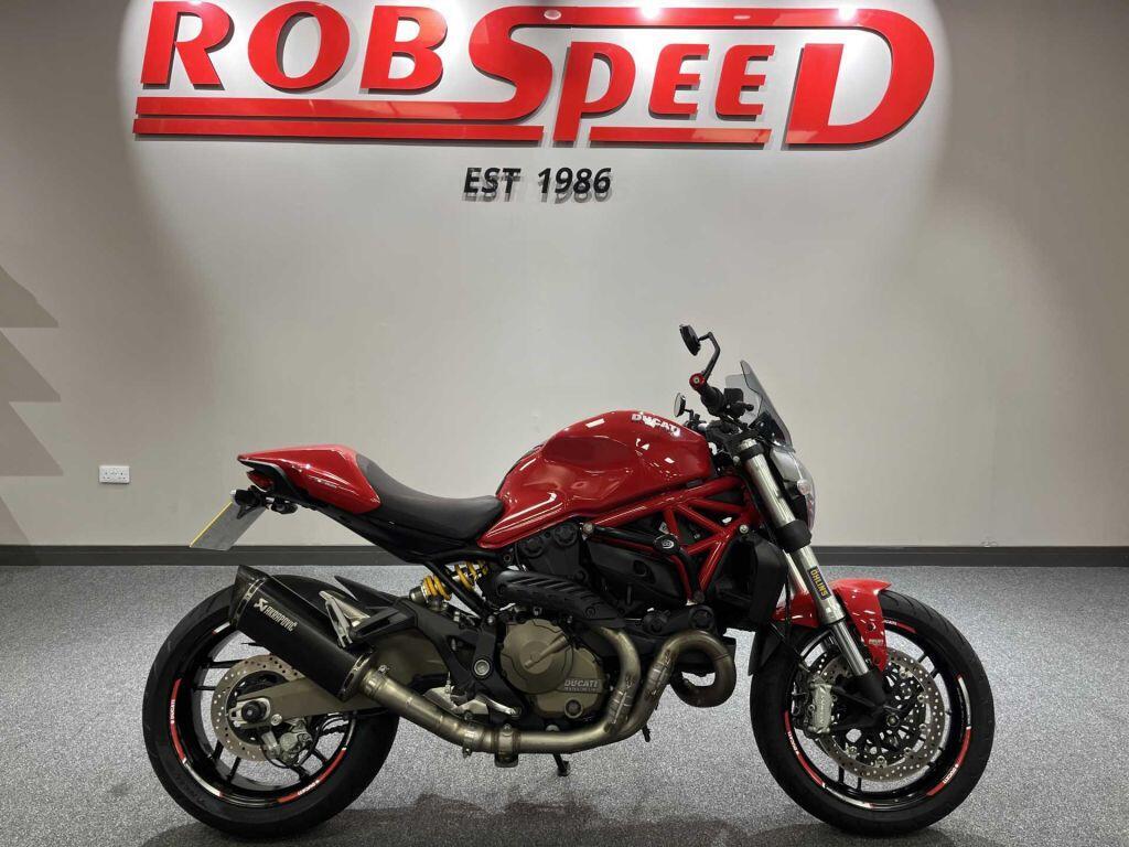 Ducati Monster 821