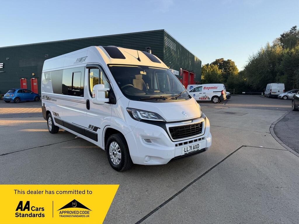 Peugeot Boxer Camper 2.2 BlueHDi 335 Professional L3 H2 Euro 6 (s/s) 5dr