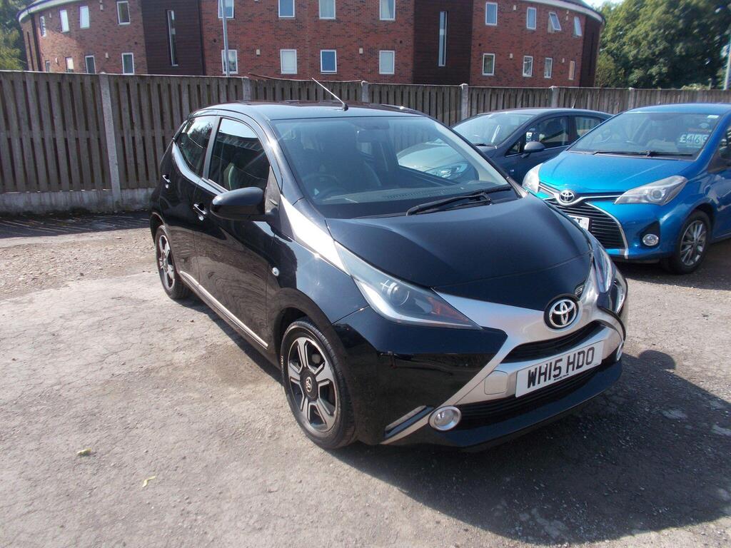 Toyota AYGO Hatchback 1.0 VVT-i x-clusiv Euro 5 5dr Euro 5