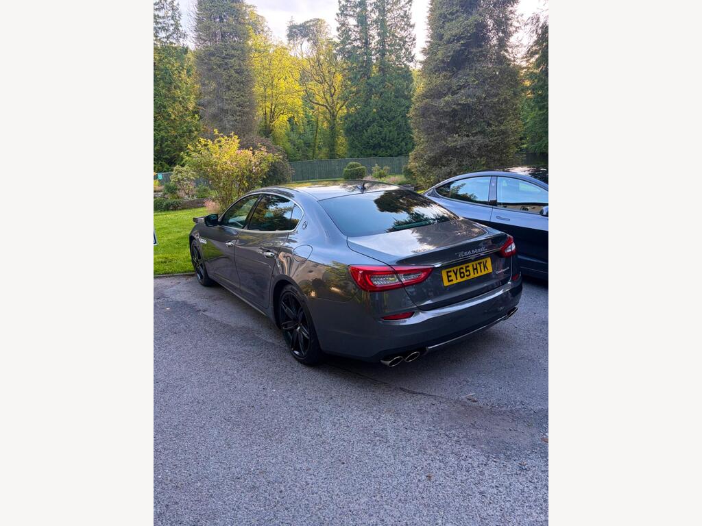Maserati Quattroporte