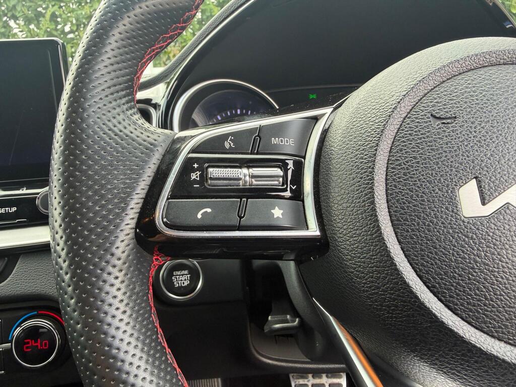 2023 Kia ProCeed thumbnail 26