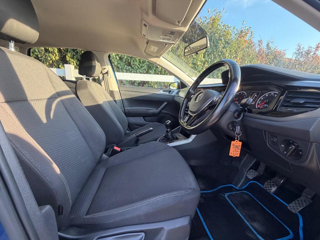 2020 Volkswagen Polo thumbnail 17