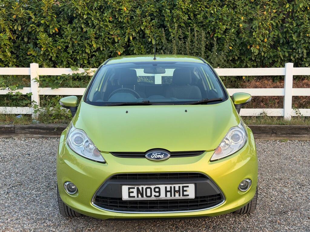 2009 Ford Fiesta thumbnail 4