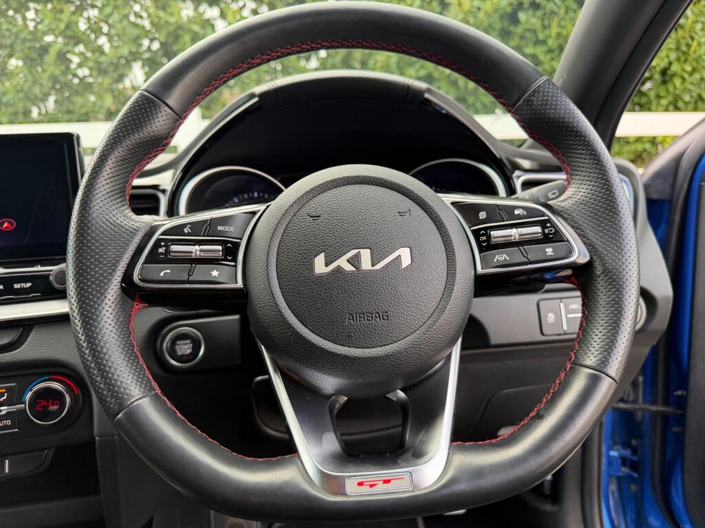 2023 Kia ProCeed thumbnail 36