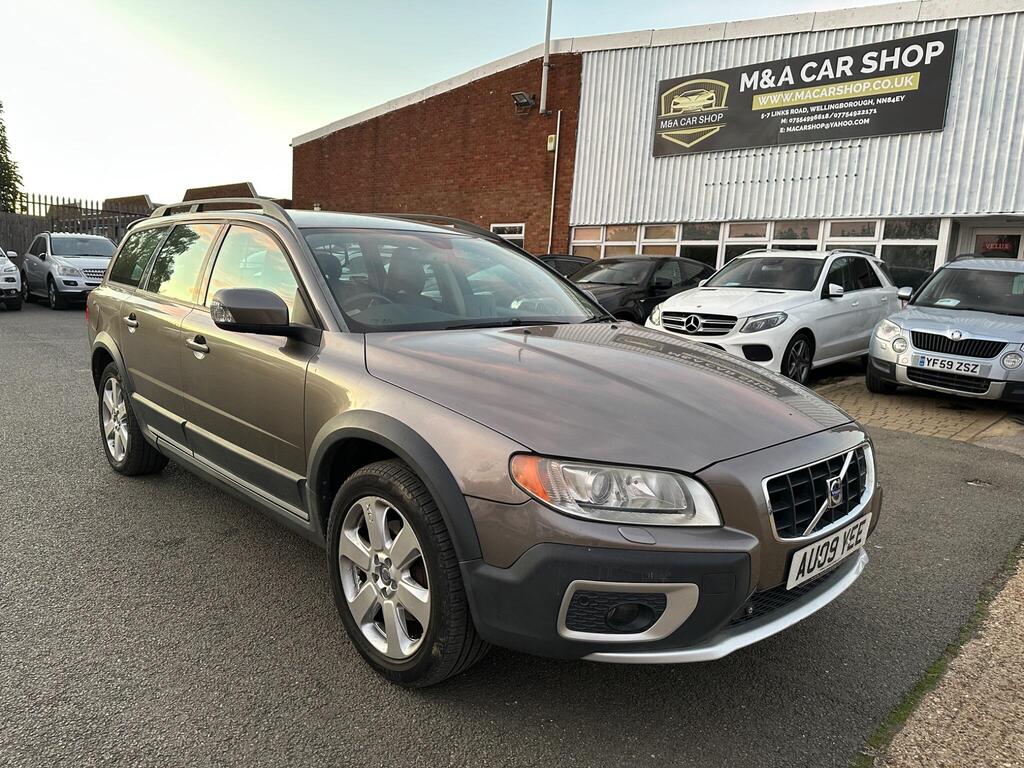 Volvo XC70 Estate 2.4 D5 SE Sport Geartronic AWD Euro 4 5dr