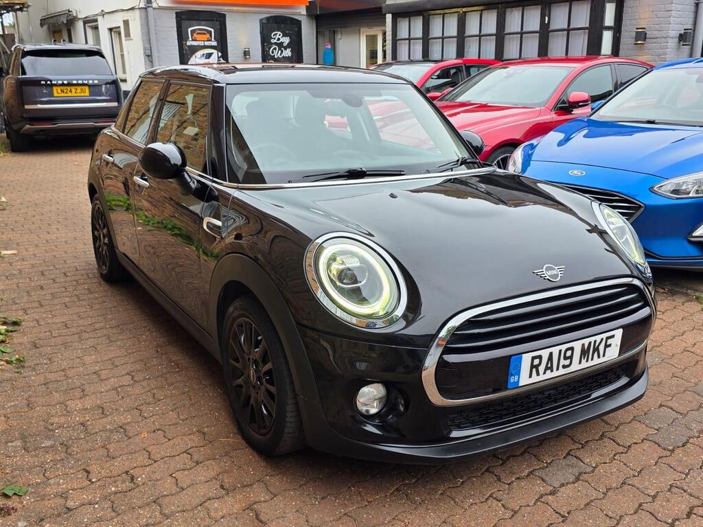 MINI Hatch Hatchback 1.5 Cooper Classic Euro 6 (s/s) 5dr