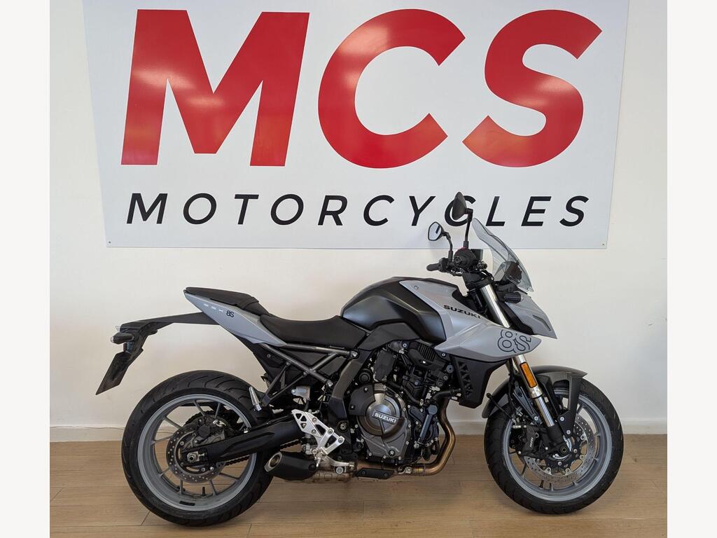 Suzuki GSX-8S