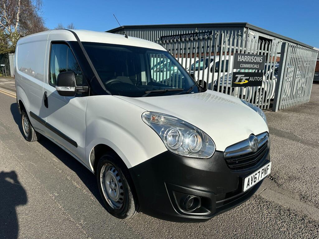 Vauxhall Combo Temperature Controlled 1.3 CDTi 2000 FWD L1 H1 3dr