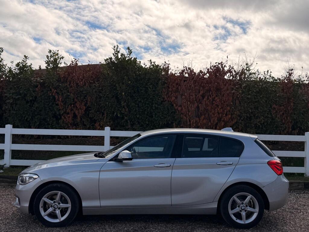 2016 BMW 1 Series thumbnail 20