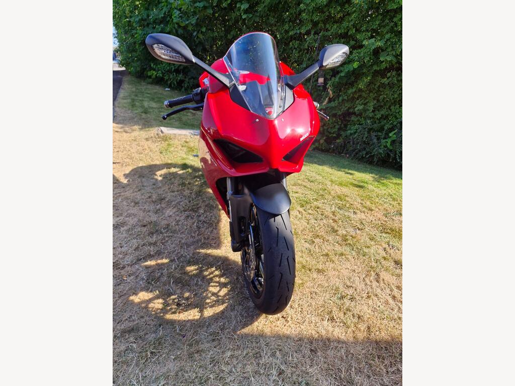 Ducati Panigale V2