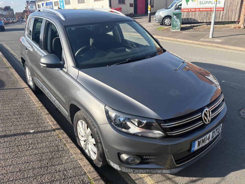 Volkswagen Tiguan SUV 2.0 TDI BlueMotion Tech Match 2WD Euro 5 (s/s) 5dr