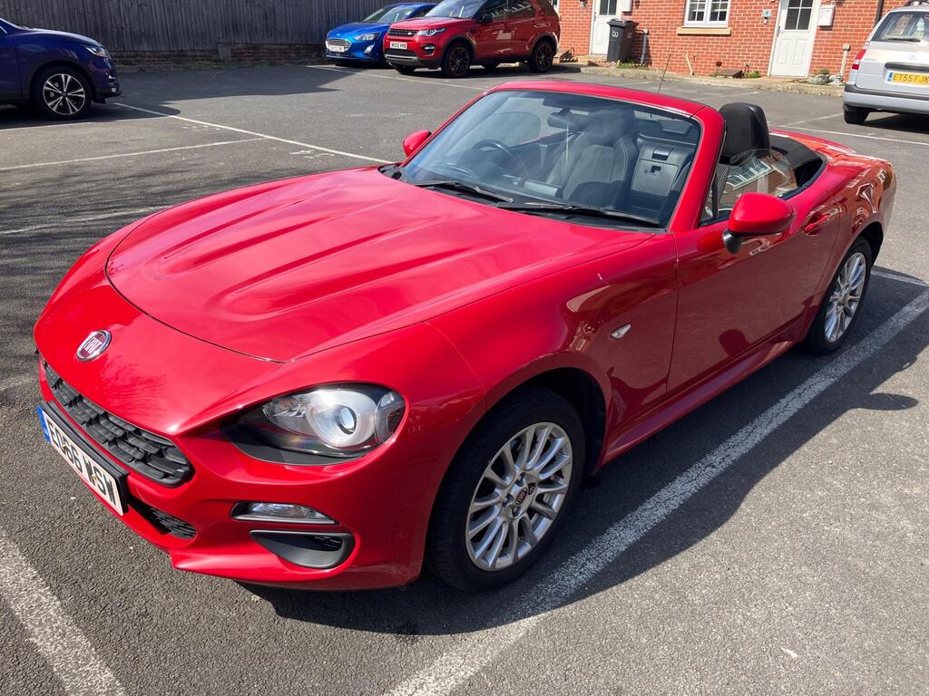 Fiat 124 Spider