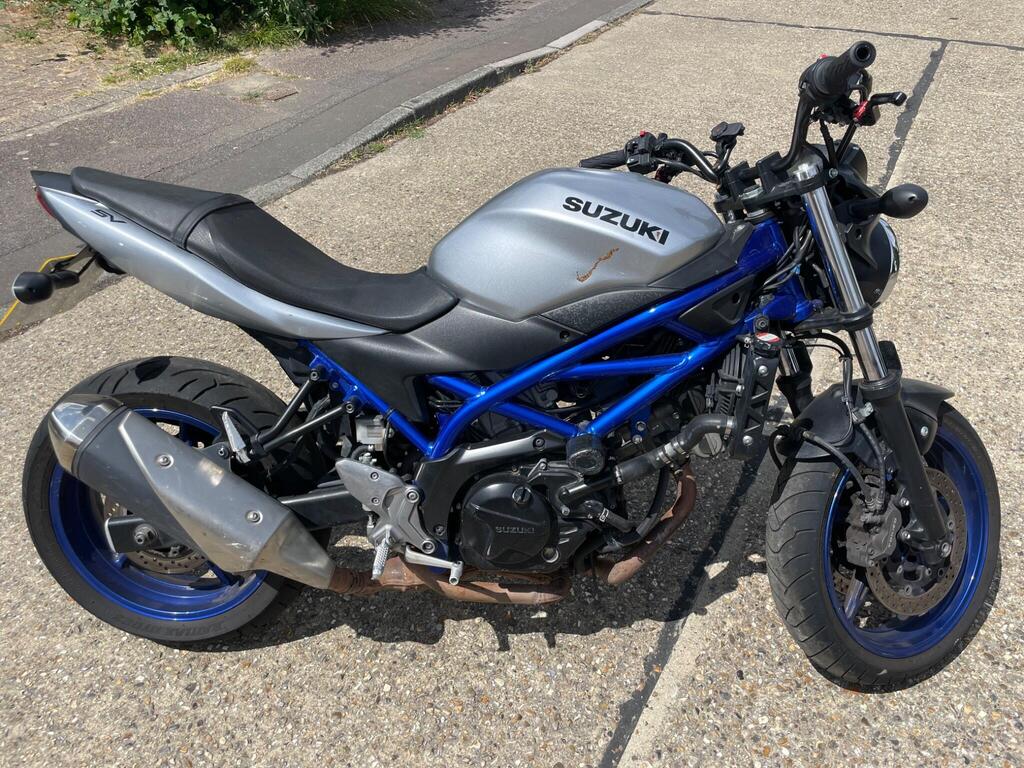 Suzuki SV650