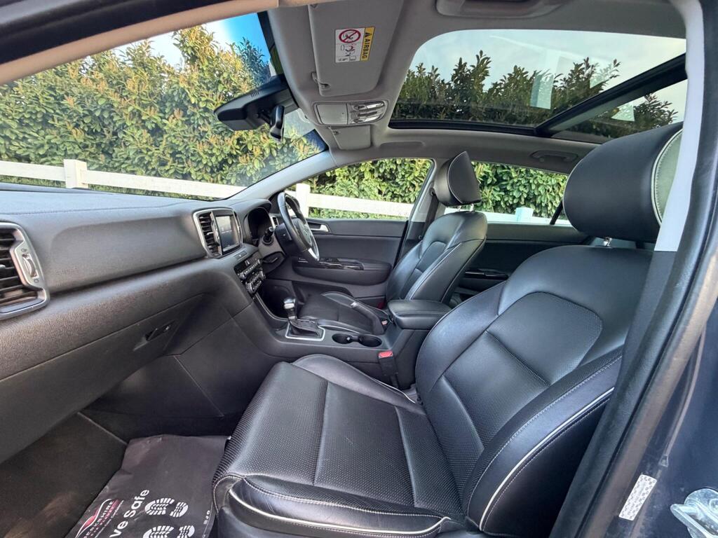 2017 Kia Sportage thumbnail 35