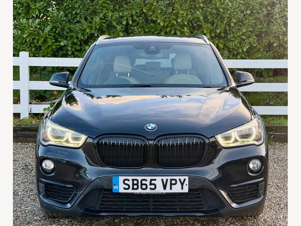 2015 BMW X1 thumbnail 3