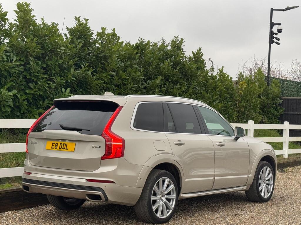 Volvo XC90 2.0 D5 Inscription Geartronic 4WD Euro 6 (s/s) 5dr thumbnail 13