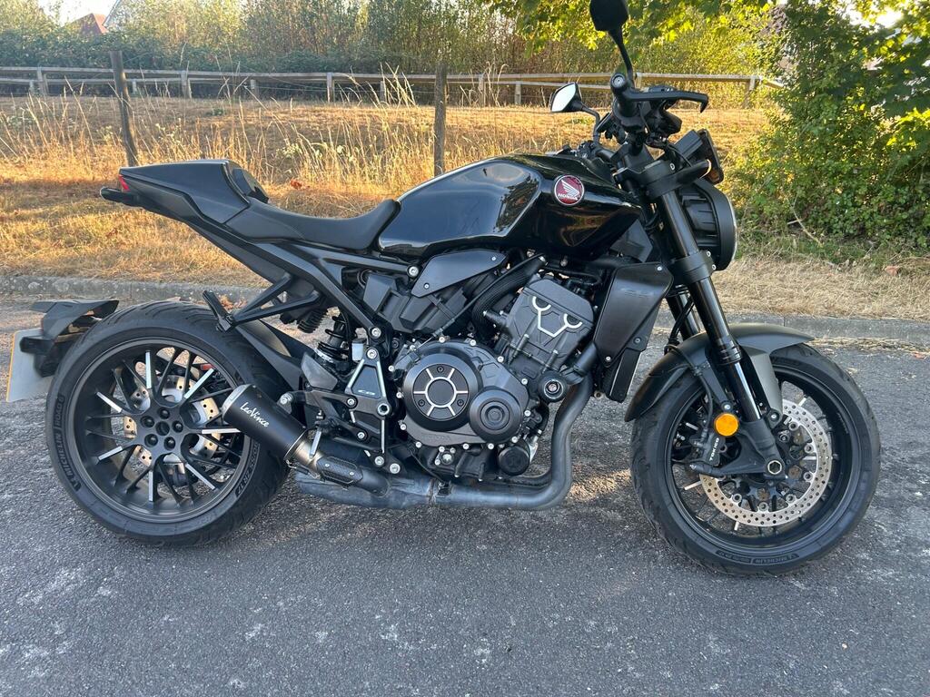 Honda CB1000R