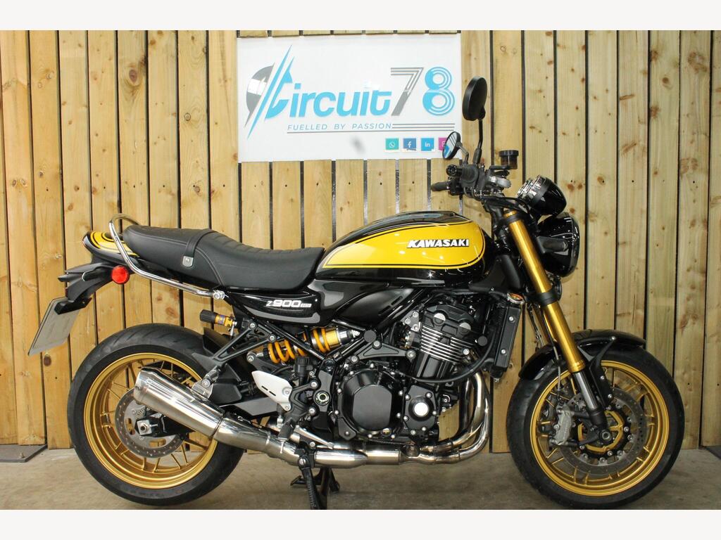 Kawasaki Z900 RS SE