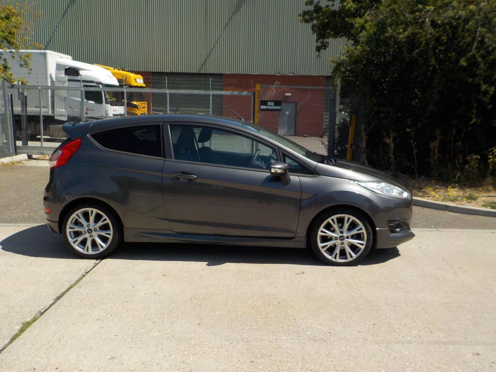 Ford Fiesta Hatchback 1.0T EcoBoost Zetec S Euro 6 (s/s) 3dr