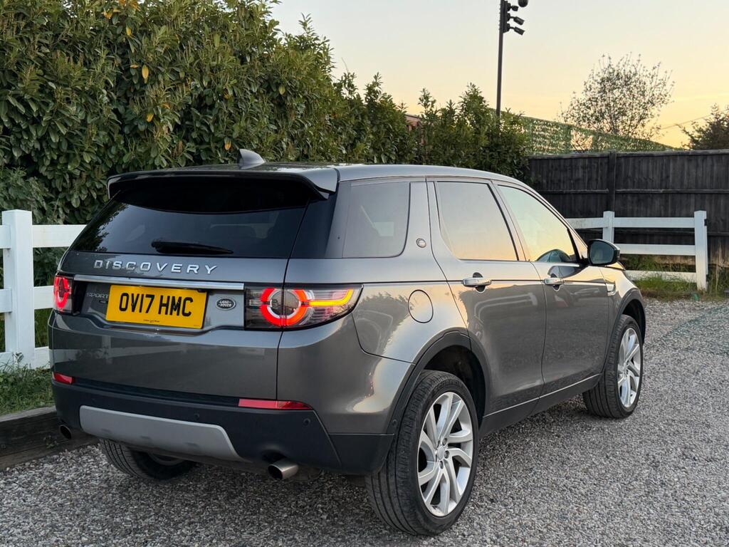 2017 Land Rover Discovery Sport thumbnail 13
