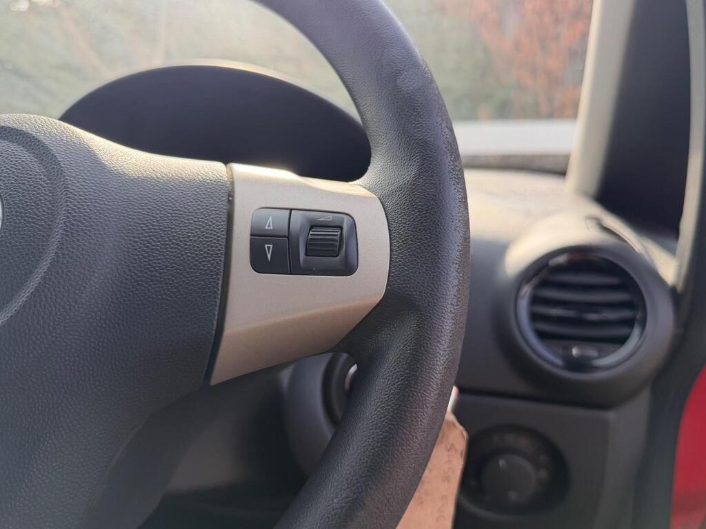 2008 Vauxhall Corsa thumbnail 21