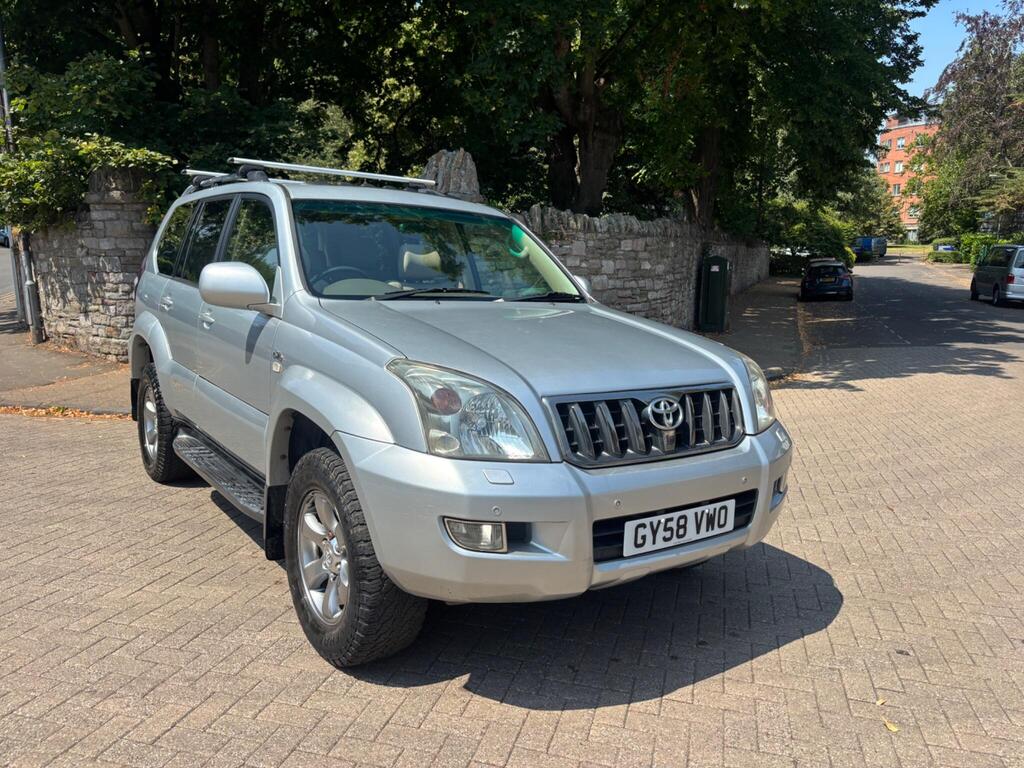 Toyota Land Cruiser SUV 3.0 D-4D Invincible 5dr