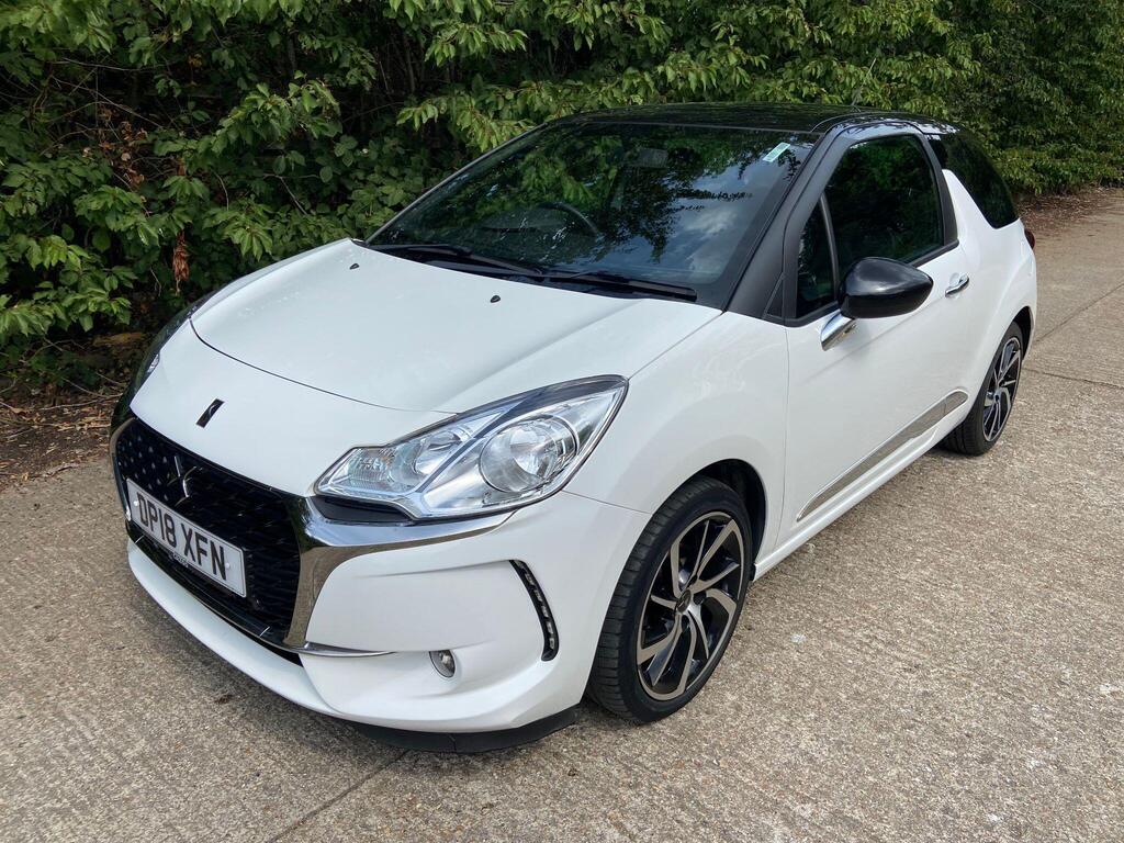 DS AUTOMOBILES DS 3 Hatchback 1.2 PureTech Connected Chic EAT6 Euro 6 (s/s) 3dr