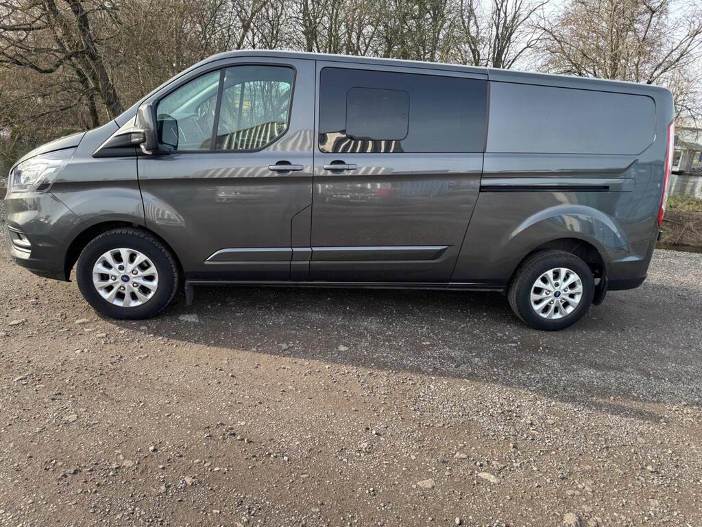 Ford Transit Custom Combi Van 2.0 320 EcoBlue Limited Crew Van L2 H1 Euro 6 (s/s) 5dr (6 Seat)