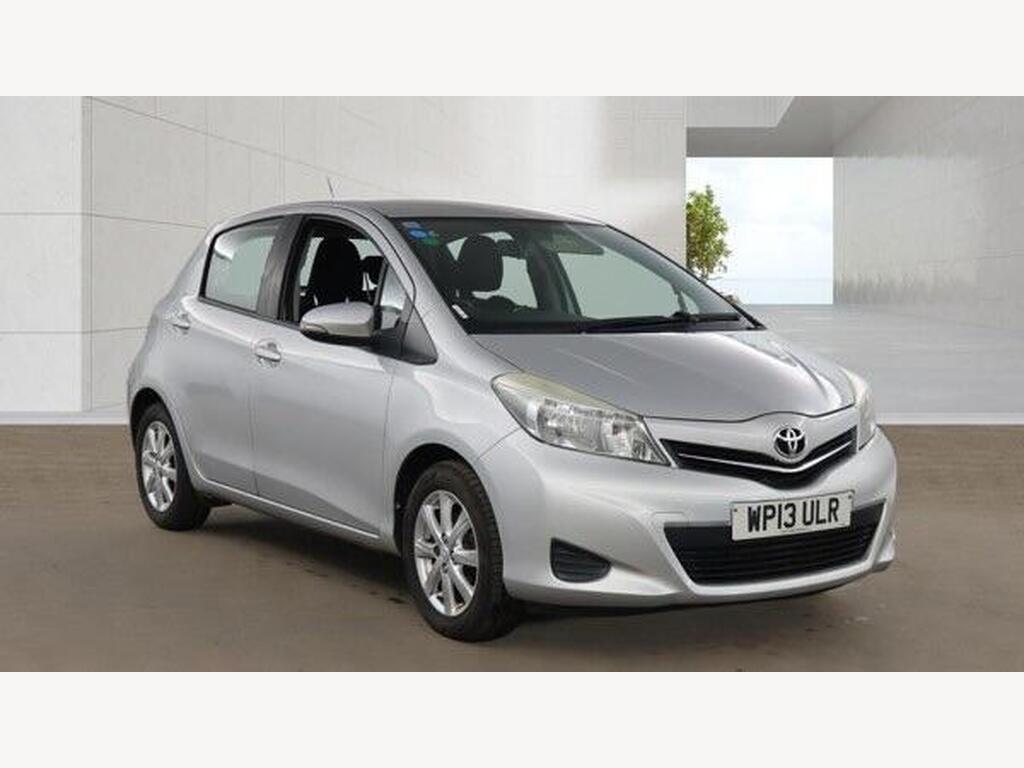 Toyota Yaris Hatchback 1.33 Dual VVT-i TR Euro 5 5dr